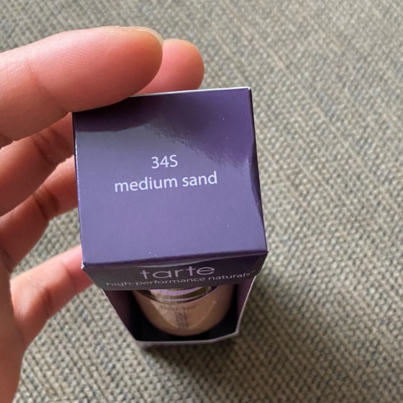 NWT Tarte 34S Face Tape™ Foundation Featherlight Full Coverage Makeup - Picture 12 of 15